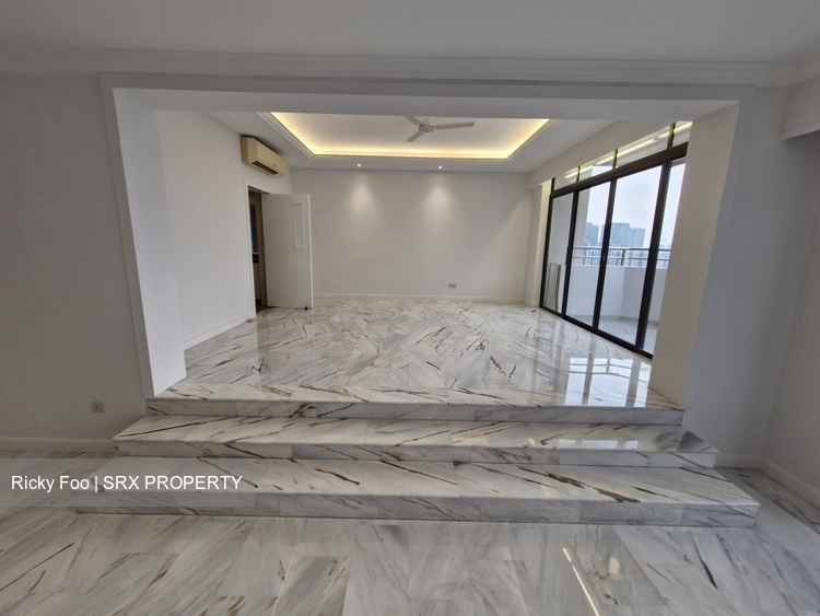 Beverly Hill (D10), Condominium #629379171